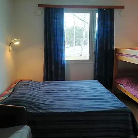 Henri Hotel 2*