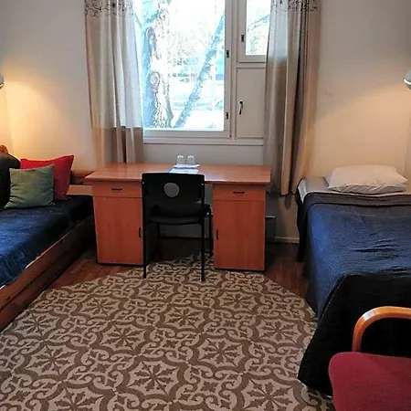 Henri Hotel