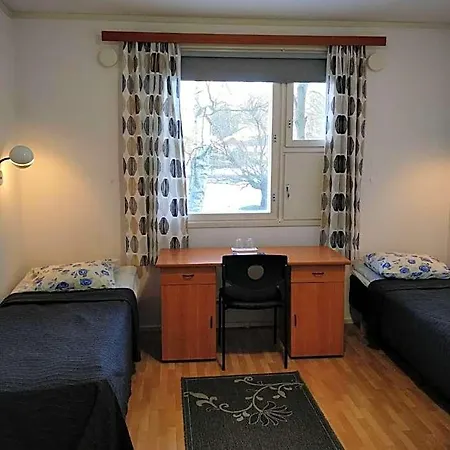 Henri Hotel 2*